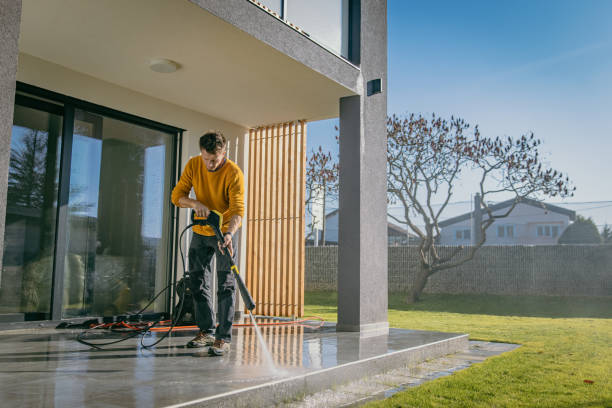 Best Pool Deck Cleaning  in East Hampton North, NY